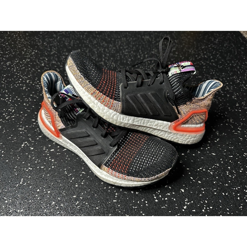ADIDAS ULTRABOOST 19 BLACK/SOLAR ORANGE #G54017 WOMEN SIZE 8 Fast Shipping